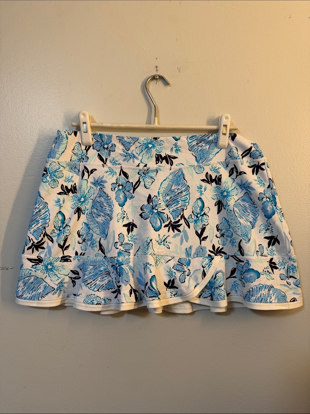 NWT Lilly Pulitzer Wallace Skort Seashell Splendor UPF 50+ Size L